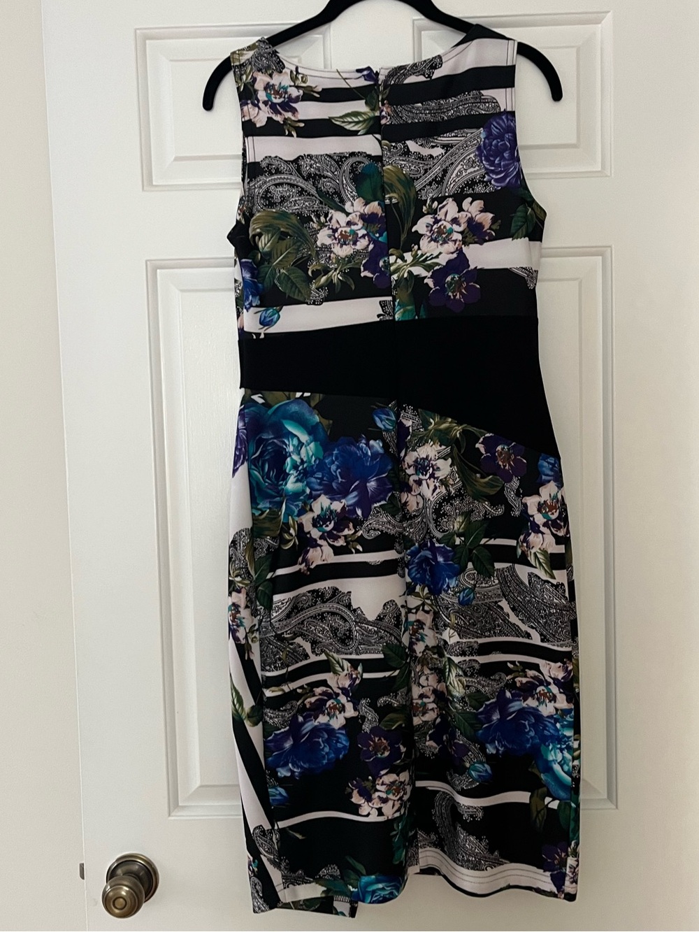 Joseph Ribkoff Floral Sheath Dress - Picture 2 of 3